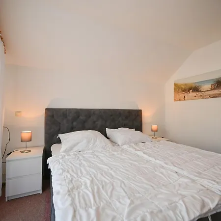 Holiday home Krueger 1e